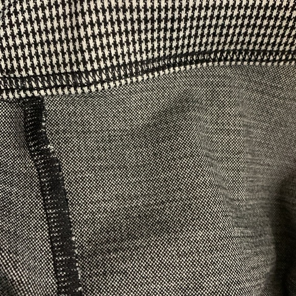 Loft Women's Houndstooth Pintucked Pull-On Flare Pants Size XL High Rise - Picture 14 of 14